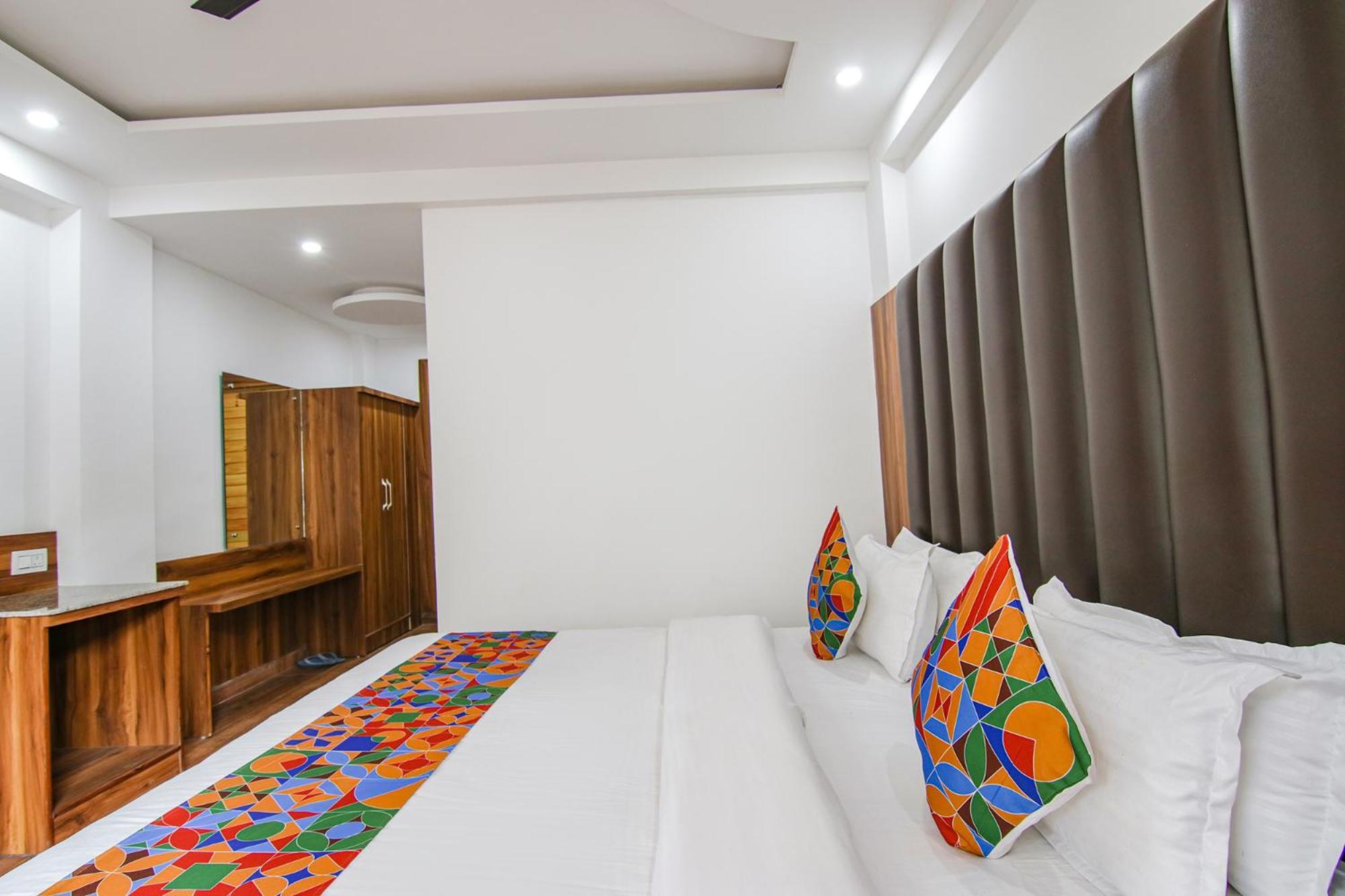 Fabhotel Ayana Inn دارامشالا المظهر الخارجي الصورة